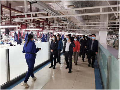 市南區(qū):觀摩工業(yè)互聯(lián)網(wǎng)創(chuàng)新示范平臺 助推新一代信息技術融合發(fā)展