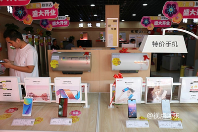 白鹿原櫻桃紅似火，歌舞歡騰迎豐收
